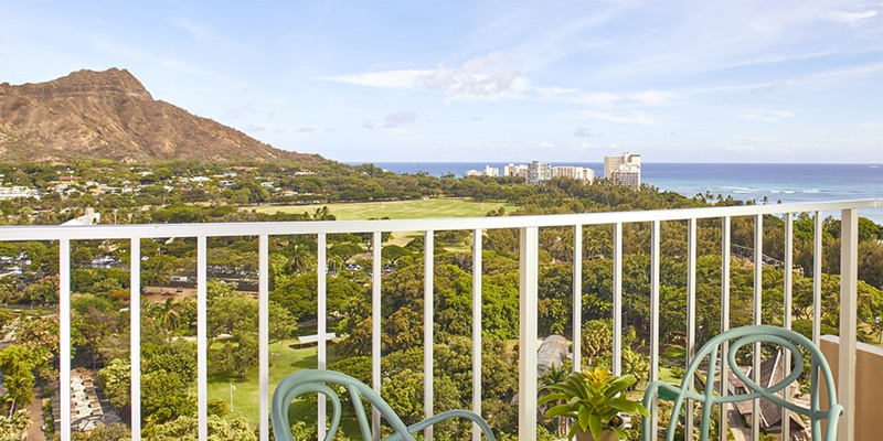 ダイヤモンドヘッドビュー